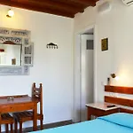Apartmanhotel Pinelopi 3*
