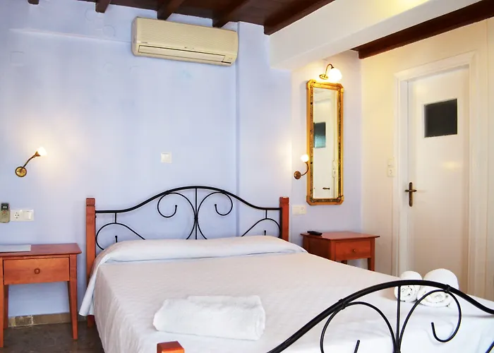 Appart hôtel Pinelopi 3*