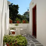 Ξενοδοχείο με διαμερίσματα Pinelopi Mykonos Town
