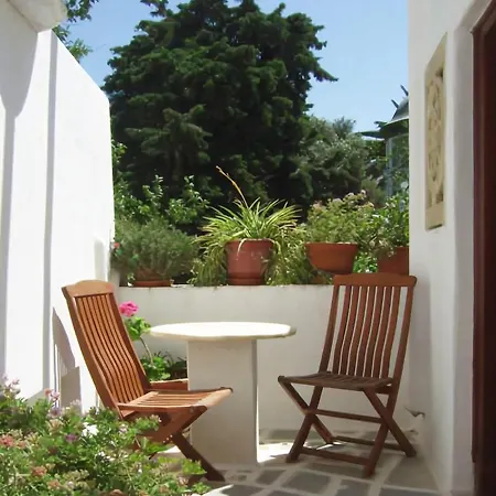 Apart-hotel Pinelopi 3*