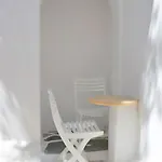 皮内洛皮别墅酒店 3* Mykonos Town